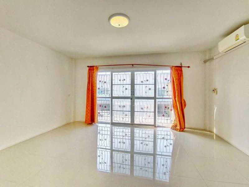 ขายเพราะย้ายไปอยู่ ตจว สภาพบ้านดีโปร่ง ถนนกว้าง ขายทาวน์เฮ้าส์ บ้านสวนพฤกษา ซอย 12, Chon Buri (Pattaya), Nong Ri, Muang Chon Buri, Chon Buri (Pattaya), 2 Bedrooms, 129 sqm, Townhouse For Sale, by นภา, 500173708 - DDproperty.com