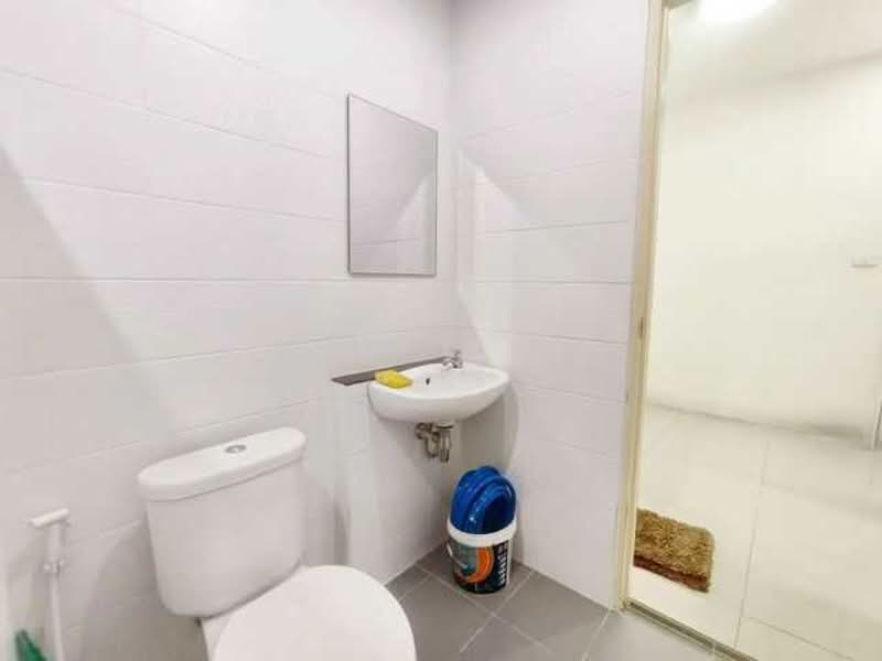 ขายเพราะย้ายไปอยู่ ตจว สภาพบ้านดีโปร่ง ถนนกว้าง ขายทาวน์เฮ้าส์ บ้านสวนพฤกษา ซอย 12, Chon Buri (Pattaya), Nong Ri, Muang Chon Buri, Chon Buri (Pattaya), 2 Bedrooms, 129 sqm, Townhouse For Sale, by นภา, 500173708 - DDproperty.com