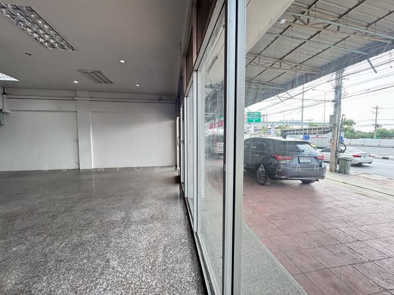 อาคารพาณิชย์ 4.5 ชั้น ห้องมุม มีพื้นที่ด้านข้าง ติดถนนราชพฤกษ์ ใกล้บุญถาวร และ MRT บางรักน้อย-ท่าอิฐ, นนทบุรี, บางรักน้อย, เมืองนนทบุรี, นนทบุรี, 468 ตร.ม., ตึกแถว-อาคารพาณิชย์ ให้เช่า, โดย Supaporn Sekajarn, 500173709 - DDproperty.com