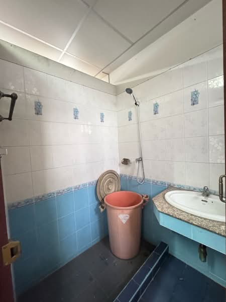 อาคารพาณิชย์ 4.5 ชั้น ห้องมุม มีพื้นที่ด้านข้าง ติดถนนราชพฤกษ์ ใกล้บุญถาวร และ MRT บางรักน้อย-ท่าอิฐ, Nonthaburi, Bang Rak Noi, Muang Nonthaburi, Nonthaburi, , 468 sqm, Shophouse For Rent, by Supaporn Sekajarn, 500173709 - DDproperty.com