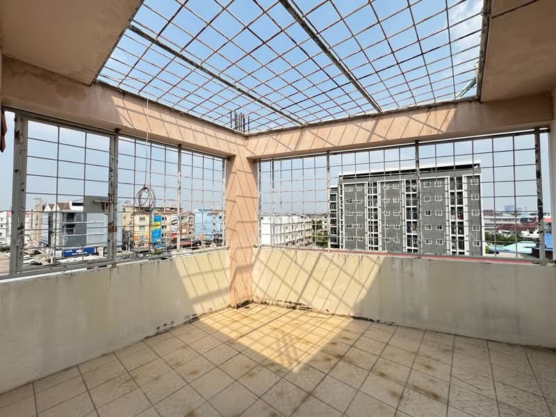 อาคารพาณิชย์ 4.5 ชั้น ห้องมุม มีพื้นที่ด้านข้าง ติดถนนราชพฤกษ์ ใกล้บุญถาวร และ MRT บางรักน้อย-ท่าอิฐ, Nonthaburi, Bang Rak Noi, Muang Nonthaburi, Nonthaburi, , 468 sqm, Shophouse For Rent, by Supaporn Sekajarn, 500173709 - DDproperty.com