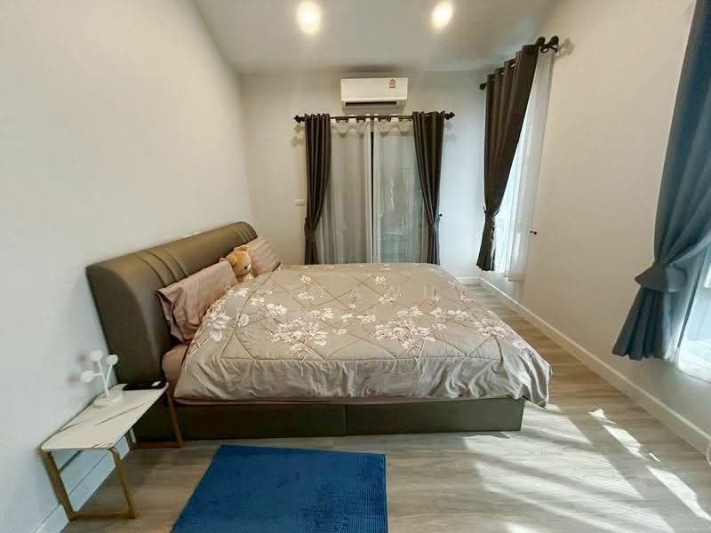 Perfect Place Ramkhamhaeng-Suvarnabhumi 3, Bangkok, Wat Arun, Bangkok Yai, Bangkok, 3 Bedrooms, 204 sqm, Single Detached House For Rent, by Settawut Leenavong, 500173719 - DDproperty.com