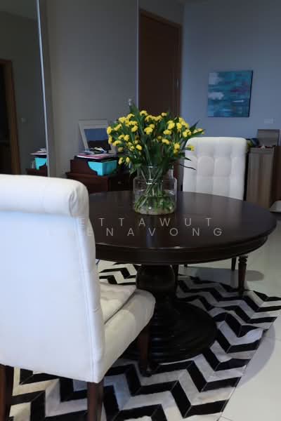 The Emporio Place, Bangkok, 93 Soi Sukhumvit 24, Sukhumvit Road, Khong Tan, Khlong Toei, Bangkok, 1 Bedroom, 83 sqm, Condo For Sale, by Settawut Leenavong, 500173736 - DDproperty.com