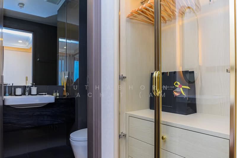 ASHTON Chula-Silom, Bangkok, Rama 4 Road, Si Phraya, Bang Rak, Bangkok, 1 Bedroom, 32 sqm, Condo For Rent, by Juthabhorn Uppachit (Amy), 500173748 - DDproperty.com