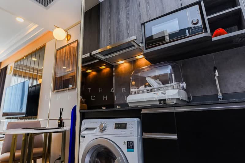 ASHTON Chula-Silom, Bangkok, Rama 4 Road, Si Phraya, Bang Rak, Bangkok, 1 Bedroom, 32 sqm, Condo For Rent, by Juthabhorn Uppachit (Amy), 500173748 - DDproperty.com