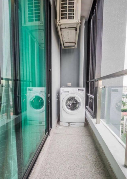 Supalai Premier Asoke, Bangkok, 1750 Petchaburi Road, Bang Kapi, Huai Khwang, Bangkok, 1 Bedroom, 35 sqm, Condo For Rent, by Praewpakar Soontawong, 500173756 - DDproperty.com