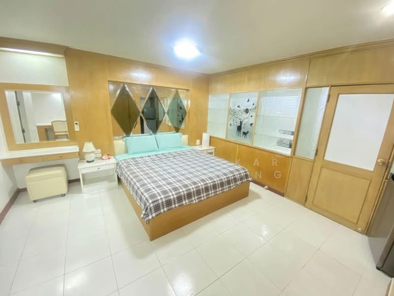 Rin House Condo : รินเฮ้าส์ คอนโดมิเนียม, กรุงเทพ, ถนน สุขุมวิท39, คลองตันเหนือ, วัฒนา, กรุงเทพ, 50 ตร.ม., คอนโด ให้เช่า, โดย Praewpakar Soontawong, 500173785 - DDproperty.com