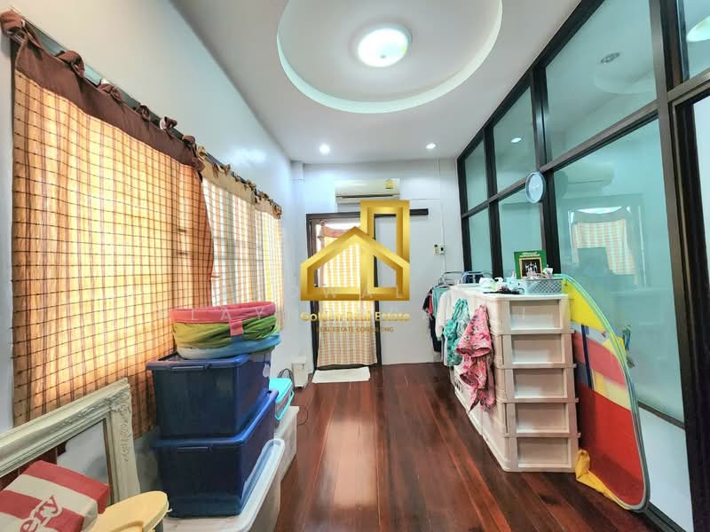 ตึกแถวถนนสมเด็จพระเจ้าตากสิน, Bangkok, Somdet Phra Chao Tak Sin Rd., Dao Khanong, Thon Buri, Bangkok, , 500 sqm, Shophouse For Sale, by เสาวลักษณ์ คล้ายนพกุล, 500173825 - DDproperty.com