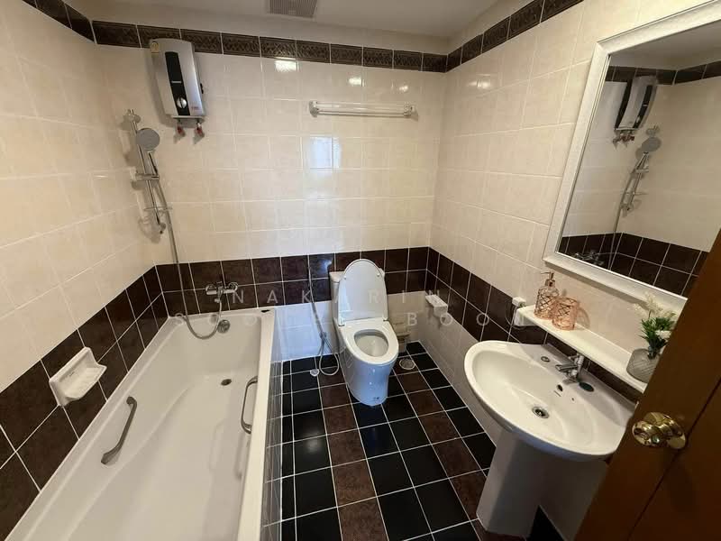 United Tower Thonglor, Bangkok, 333 Soi Thonglor 17, Khlong Tan Nua, Watthana, Bangkok, 2 Bedrooms, 114 sqm, Condo For Rent, by Nakarin Sookpaiboon, 500173828 - DDproperty.com