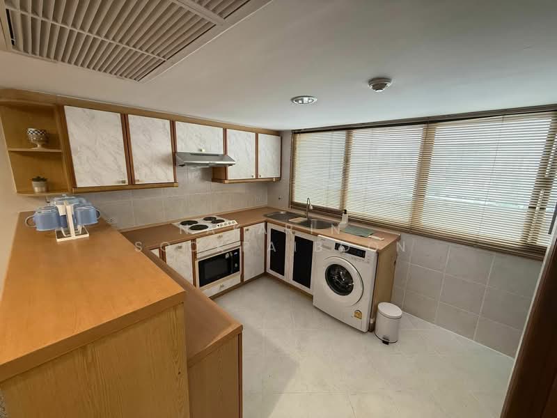 United Tower Thonglor, Bangkok, 333 Soi Thonglor 17, Khlong Tan Nua, Watthana, Bangkok, 2 Bedrooms, 114 sqm, Condo For Rent, by Nakarin Sookpaiboon, 500173828 - DDproperty.com