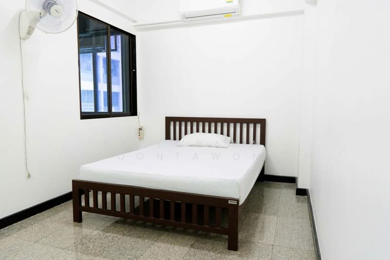 Ruenrudee Condominium, Bangkok, 19 Sukhumvit Soi 1, Khlongtoei Nua, Watthana, Bangkok, 1 Bedroom, 44 sqm, Condo For Rent, by Praewpakar Soontawong, 500173837 - DDproperty.com