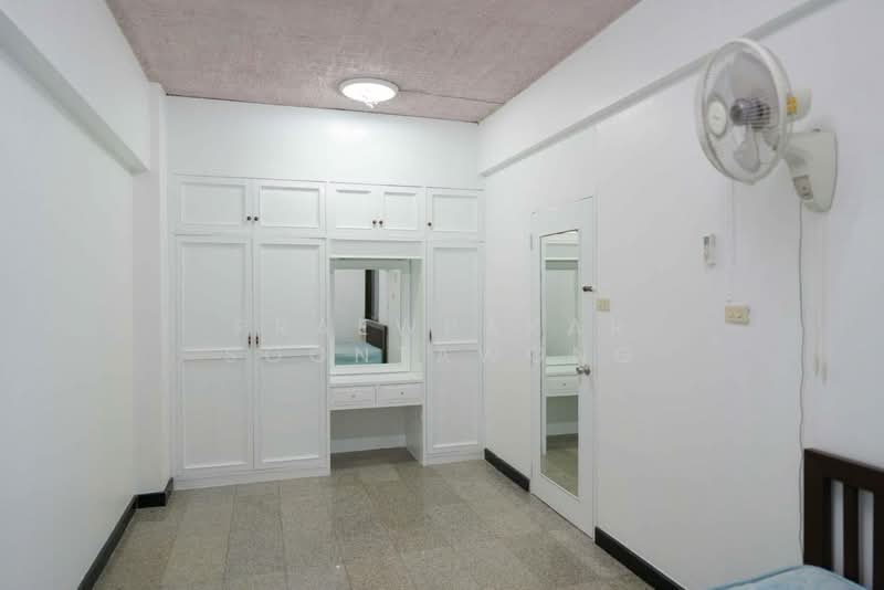 Ruenrudee Condominium : รื่นฤดี คอนโดมิเนียม, กรุงเทพ, 19 สุขุมวิท ซ. 1, คลองเตยเหนือ, วัฒนา, กรุงเทพ, 44 ตร.ม., คอนโด ให้เช่า, โดย Praewpakar Soontawong, 500173837 - DDproperty.com