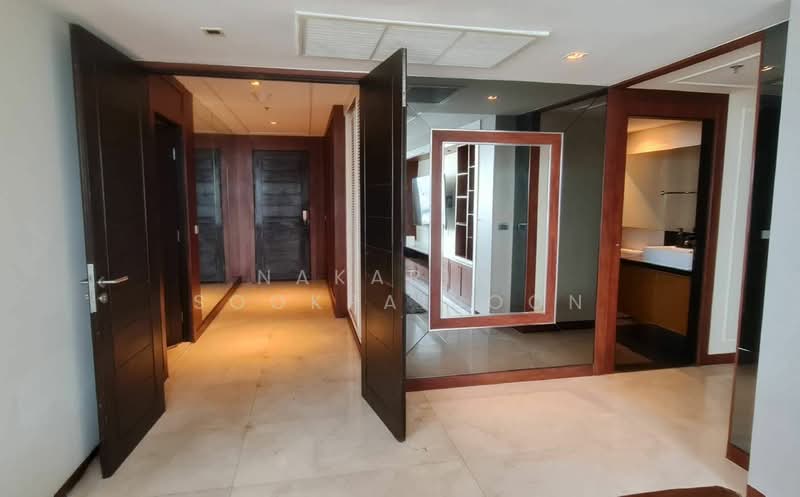 Eight Thonglor Residence, Bangkok, Eight Thonglor Building 88/36, Khlong Tan Nua, Watthana, Bangkok, 3 Bedrooms, 204 sqm, Condo For Rent, by Nakarin  Sookpaiboon, 500173853 - DDproperty.com