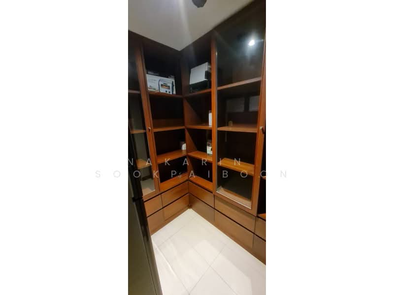 Eight Thonglor Residence : เอท ทองหล่อ เรสซิเดนซ์, กรุงเทพ, อาคาร เอททองหล่อ 88/36, คลองตันเหนือ, วัฒนา, กรุงเทพ, 204 ตร.ม., คอนโด ให้เช่า, โดย Nakarin  Sookpaiboon, 500173853 - DDproperty.com