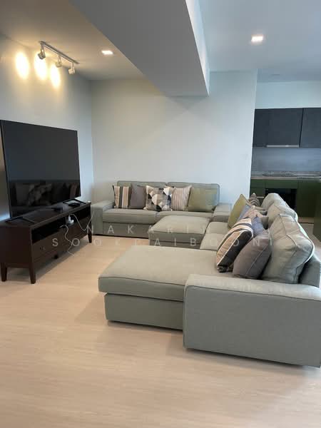 Sun Palace Condominium, Bangkok, 36 Phetchaburi Rd, Bang Kapi, Huai Khwang, Bangkok, 3 Bedrooms, 170 sqm, Condo For Rent, by Nakarin Sookpaiboon, 500173875 - DDproperty.com