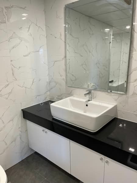 Sun Palace Condominium, Bangkok, 36 Phetchaburi Rd, Bang Kapi, Huai Khwang, Bangkok, 3 Bedrooms, 170 sqm, Condo For Rent, by Nakarin Sookpaiboon, 500173875 - DDproperty.com