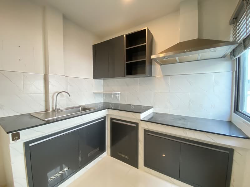 The City Maha Chesadabodindranusorn Bridge, Nonthaburi, Soi Sai Ma 19, Sai Ma, Muang Nonthaburi, Nonthaburi, 4 Bedrooms, 320 sqm, Single Detached House For Sale, by Supaporn Sekajarn, 500173895 - DDproperty.com