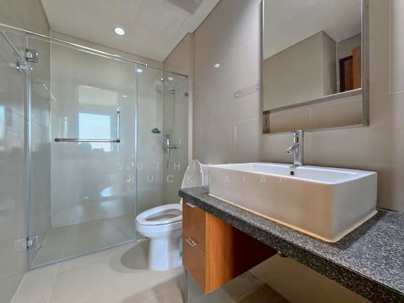 Villa Sathorn, Bangkok, 5 KrungThonBuri Road, Khlong Ton Sai, Khlong San, Bangkok, 2 Bedrooms, 90 sqm, Condo For Rent, by Suthipong Prucksalai, 500173909 - DDproperty.com