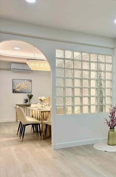 บ้านเดี่ยว 5 ห้องนอน ห้วยขวาง, กรุงเทพ, สามเสนนอก, ห้วยขวาง, กรุงเทพ, 350 ตร.ม., บ้านเดี่ยว ให้เช่า, โดย Thiti Boonchurn, 500173928 - DDproperty.com