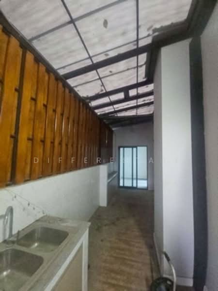 Burasiri Wongwaen-On Nut, Samut Prakan, Soi Kanchanaphisek 39, Kanchanaphisek Road, Rachathewa, Bang Plee, Samut Prakan, 4 Bedrooms, 188 sqm, Single Detached House For Rent, by DifferEstate, 500173931 - DDproperty.com