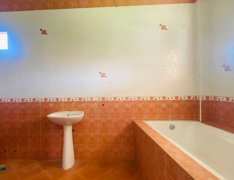 House for Renovation Mabprachan, Pattaya, Chon Buri (Pattaya), Nong Pru, Bang Lamung (Pattaya), Chon Buri (Pattaya), 3 Bedrooms, 464 sqm, Single Detached House For Sale, by Regina Nuengjamnong, 500173943 - DDproperty.com