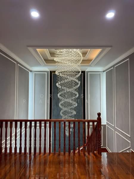 ให้เช่า บ้านเดี่ยว 2 ชั้น สระว่ายน้ำส่วนตัว เหมาะสำหรับครอบครัวใหญ่, Bangkok, Thung Song Hong, Lak Si, Bangkok, 4 Bedrooms, 750 sqm, Single Detached House For Rent, by Forty-Six Real Estate Group, 500173945 - DDproperty.com