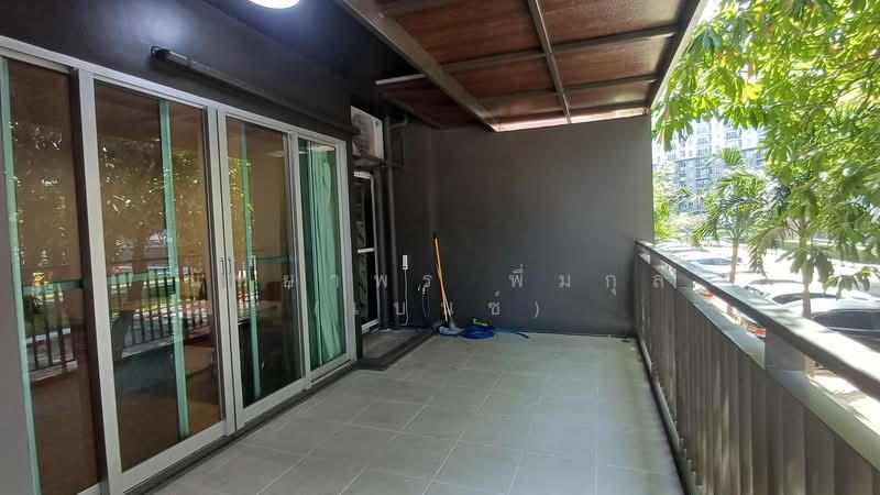 The Parkland Srinakarin Lakeside, Samut Prakan, 555 Lasalle Road, Bang Kaeo, Bang Plee, Samut Prakan, 1 Bedroom, 49 sqm, Condo For Rent, by Nattayaporn Peumkul (Benz), 500173953 - DDproperty.com