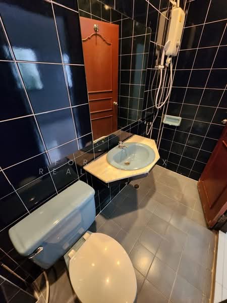 ให้เช่า ทาวน์โฮม 3ชั้น สุขุมวิท 99, Bangkok, ซ.สุขุมวิท 99, Bang Chak, Phra Khanong, Bangkok, 4 Bedrooms, 250 sqm, Townhouse For Rent, by Forty-Six Real Estate Group, 500173955 - DDproperty.com