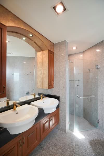 Baan Lonsai, Prachuap Khiri Khan, Nong Kae, Hua Hin, Prachuap Khiri Khan, 4 Bedrooms, 330 sqm, Condo For Sale, by Cheeranan Satsue, 500173970 - DDproperty.com