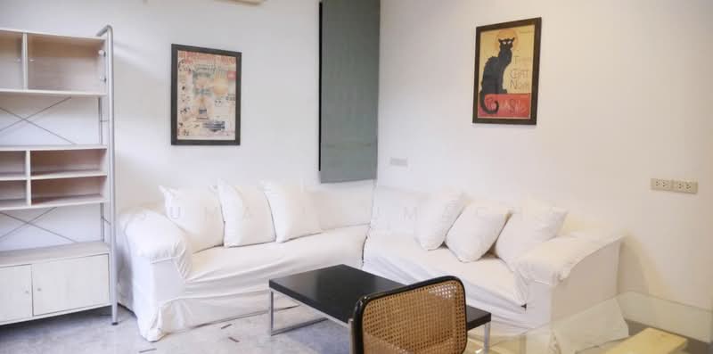 Pool villa in Thonglor, กรุงเทพ, คลองตันเหนือ, วัฒนา, กรุงเทพ, 400 ตร.ม., วิลล่า ให้เช่า, โดย Usuma Usumachat, 500173985 - DDproperty.com