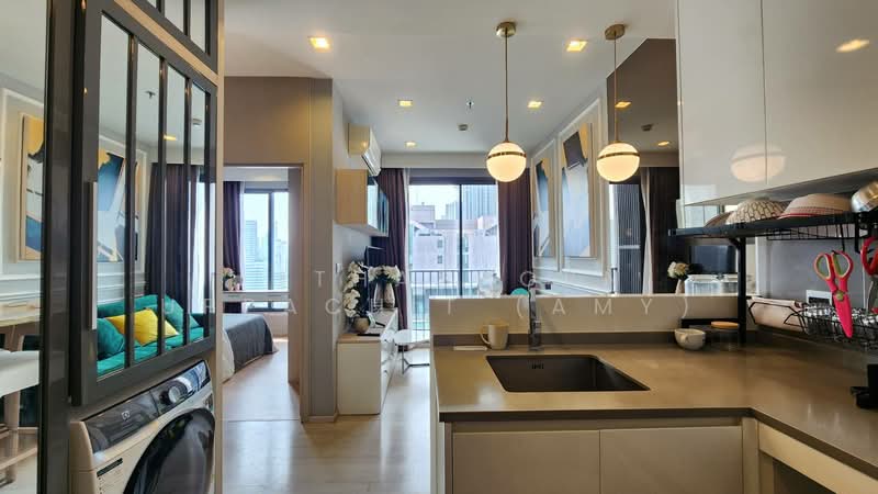 M Thonglor 10, Bangkok, 9 Soi Ekkamai 12, Ekkamai Road, Khlong Tan Nua, Watthana, Bangkok, 2 Bedrooms, 58 sqm, Condo For Rent, by Juthabhorn Uppachit (Amy), 500173989 - DDproperty.com