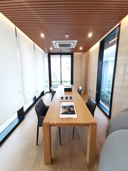 Maru Ekkamai 2, Bangkok, 70-5 Sukhumvit 63 Road, Phra Kanong Nua, Watthana, Bangkok, 2 Bedrooms, 60 sqm, Condo For Rent, by @smartlivingbangkok, 500173998 - DDproperty.com