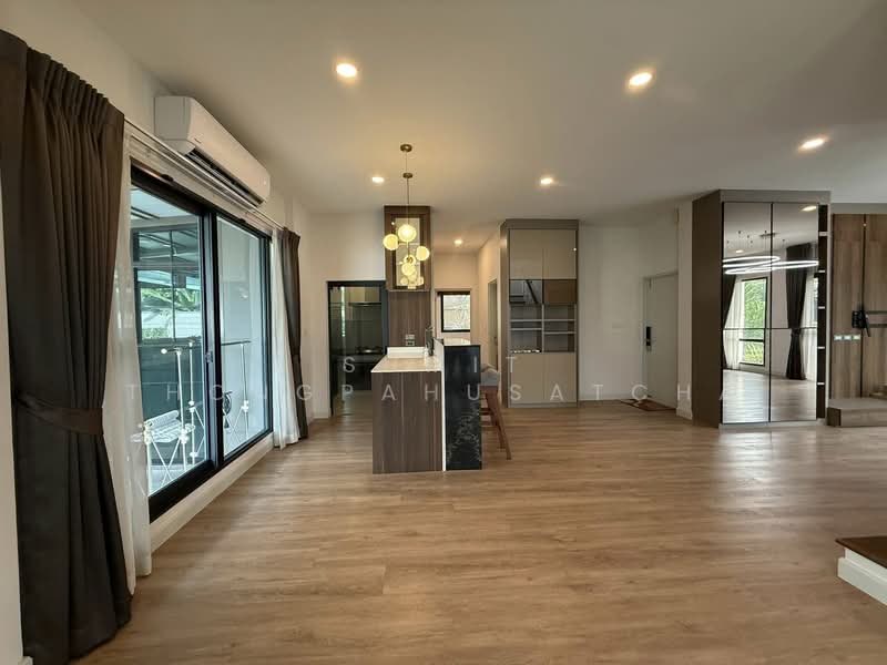 The City Boromarajonani-Thawiwatthana, Bangkok, 504 Soi Borommaratchachonnani 78, Sala Thammasop, Thawi Watthana, Bangkok, 4 Bedrooms, 300 sqm, Single Detached House For Sale, by Sumit Thongpahusatcha, 500174010 - DDproperty.com