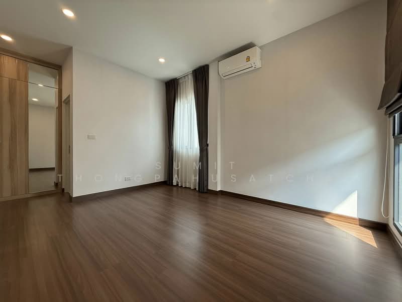 The City Boromarajonani-Thawiwatthana, Bangkok, 504 Soi Borommaratchachonnani 78, Sala Thammasop, Thawi Watthana, Bangkok, 4 Bedrooms, 300 sqm, Single Detached House For Sale, by Sumit Thongpahusatcha, 500174010 - DDproperty.com