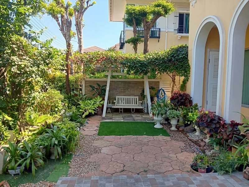 The City Pinklao-Sai 2, Bangkok, Borommaratchachonnani Frontage Rd, Sala Thammasop, Thawi Watthana, Bangkok, 6 Bedrooms, 420 sqm, Single Detached House For Sale, by Sumit Thongpahusatcha, 500174013 - DDproperty.com