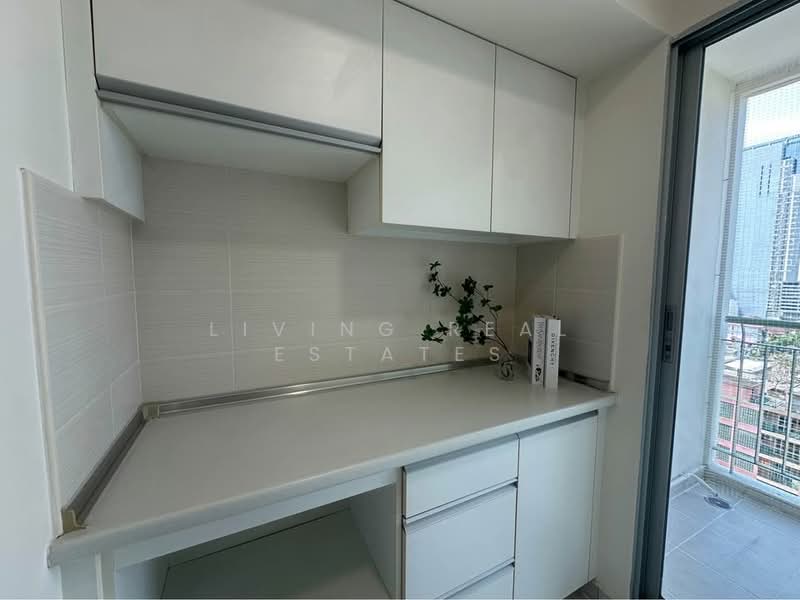 Lumpini Place Rama 9-Ratchada, Bangkok, Rama 9 Road, Huai Khwang, Huai Khwang, Bangkok, 1 Bedroom, 34 sqm, Condo For Sale, by Living Real Estates, 500174032 - DDproperty.com