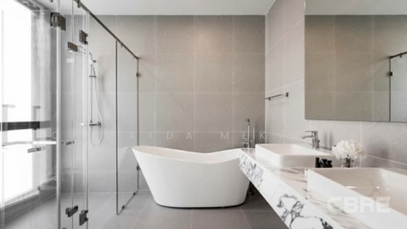 Aerie Srinakarin-Krungthepkreetha, Bangkok, Srinakarin - Romklao Road, Khlong Song Ton Nun, Lat Krabang, Bangkok, 4 Bedrooms, 350 sqm, Single Detached House For Sale, by Chalatda Mekwian, 500174035 - DDproperty.com