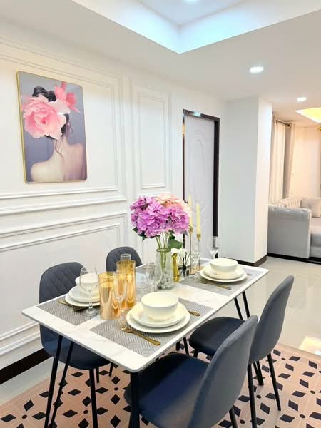 2 Storey Townhouse 3 Bedroom East Pattaya, Chon Buri (Pattaya), Bang Lamung, Bang Lamung (Pattaya), Chon Buri (Pattaya), 3 Bedrooms, 144 sqm, Townhouse For Sale, by PLC Real Estate, 500174052 - DDproperty.com