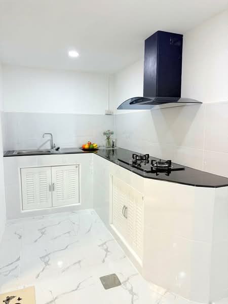 2 Storey Townhouse 3 Bedroom East Pattaya, Chon Buri (Pattaya), Bang Lamung, Bang Lamung (Pattaya), Chon Buri (Pattaya), 3 Bedrooms, 144 sqm, Townhouse For Sale, by PLC Real Estate, 500174052 - DDproperty.com