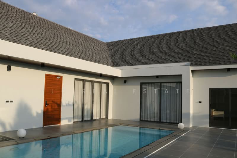 วิลล่าพร้อมสระว่ายน้ำส่วนตัว 4 ห้องนอน ห้วยใหญ่ พัทยา, ชลบุรี, บางละมุง, บางละมุง, ชลบุรี, 550 ตร.ม., วิลล่า ขาย, โดย PLC Real Estate, 500174102 - DDproperty.com