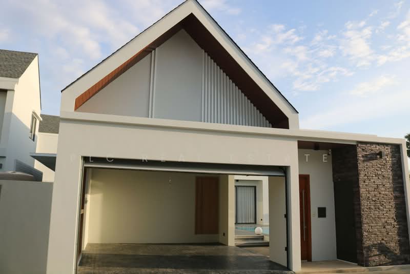 วิลล่าพร้อมสระว่ายน้ำส่วนตัว 4 ห้องนอน ห้วยใหญ่ พัทยา, ชลบุรี, บางละมุง, บางละมุง, ชลบุรี, 550 ตร.ม., วิลล่า ขาย, โดย PLC Real Estate, 500174102 - DDproperty.com