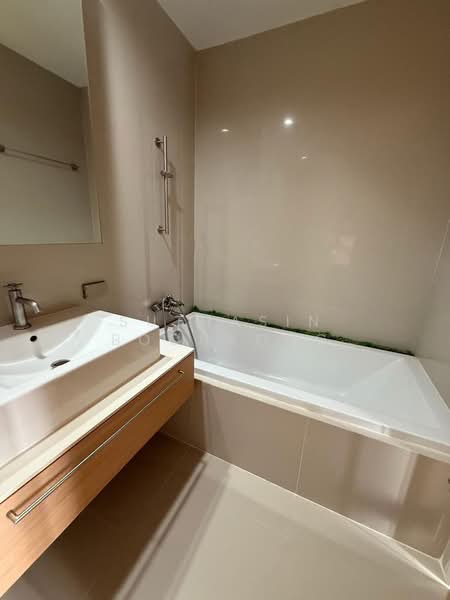 The Issara Ladprao, Bangkok, 296 Ladpao Road, Jom Phon, Chatuchak, Bangkok, 2 Bedrooms, 84 sqm, Condo For Rent, by Suthasin Boonkong, 500174121 - DDproperty.com