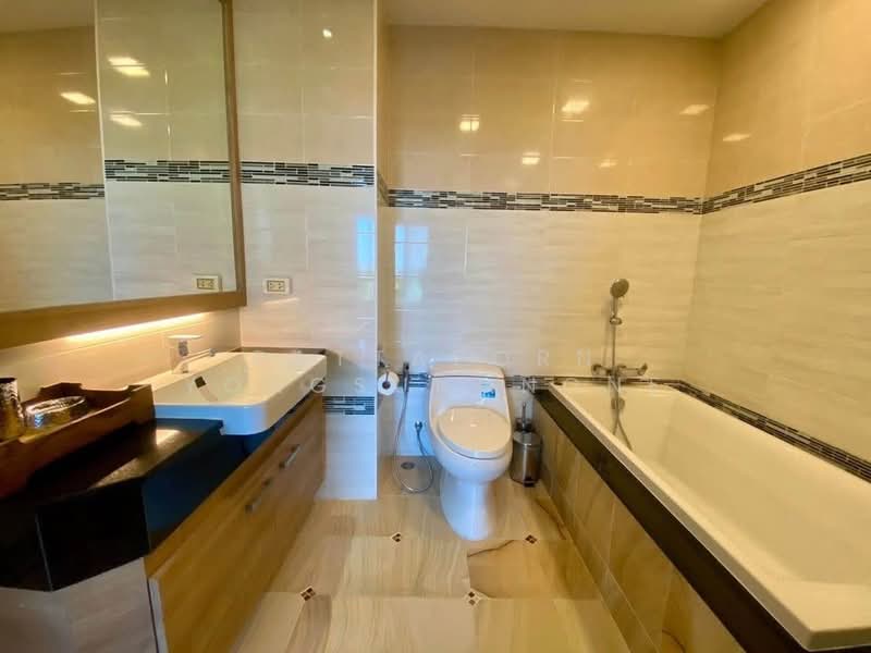 The Treasure, Bangkok, Sathorn, Silom, Bang Rak, Bangkok, 2 Bedrooms, 72 sqm, Condo For Rent, by Pattaporn Yongsungnone, 500174124 - DDproperty.com