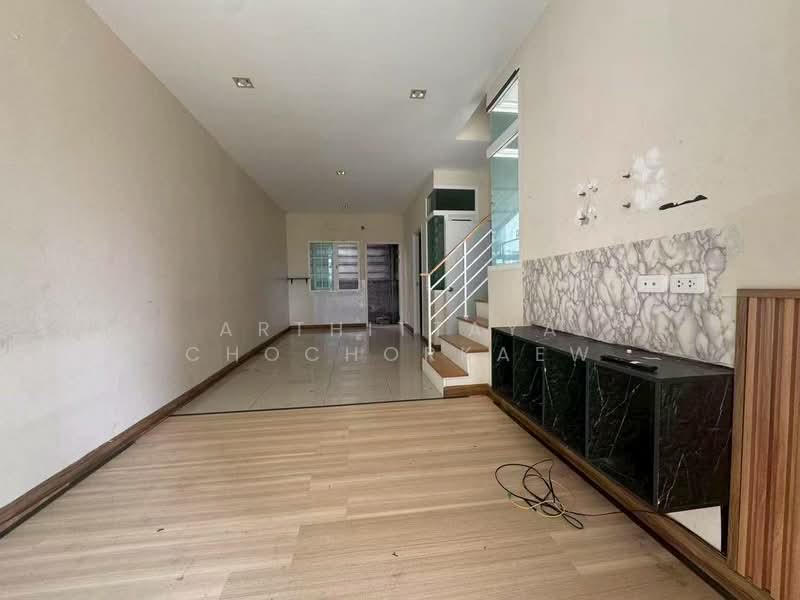 Golden Town Pattaya, Chon Buri (Pattaya), Nong Pru, Bang Lamung (Pattaya), Chon Buri (Pattaya), 3 Bedrooms, 72 sqm, Townhouse For Sale, by Arthittaya Chochorkaew, 500174131 - DDproperty.com
