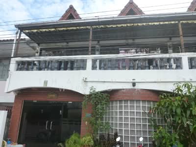 ขาย - "ทาวน์เฮ้าส์3คูหา ถนน สุทธิสาร สามเสนนอก ห้วยขวาง จังหวัด กรุงเทพมหานคร", กรุงเทพ