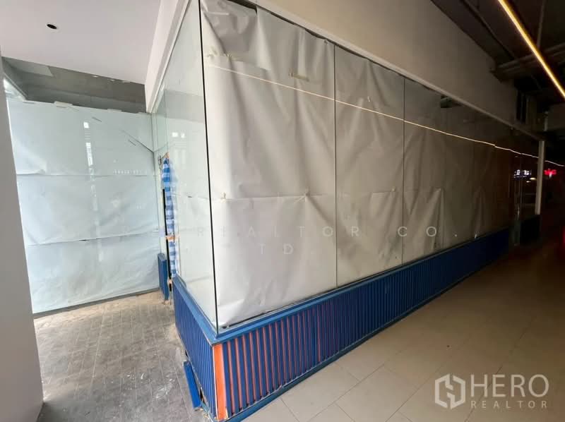 For rent Retail Space 89 sqm in Khlong Tan Nuea, Watthana, Bangkok BTS Asok hre00332, Bangkok, Khlong Tan Nua, Watthana, Bangkok, , 89 sqm, Retail Space For Rent, by Hero Realtor Co., Ltd., 500174143 - DDproperty.com