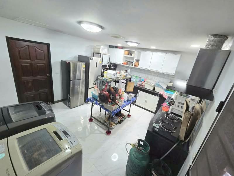 ปากเกร็ด, Nonthaburi, ติวานนท์, Bang Phut, Pak Kret, Nonthaburi, 6 Bedrooms, 200 sqm, Single Detached House For Sale, by Natthporn Siriwiboonsak, 500174146 - DDproperty.com