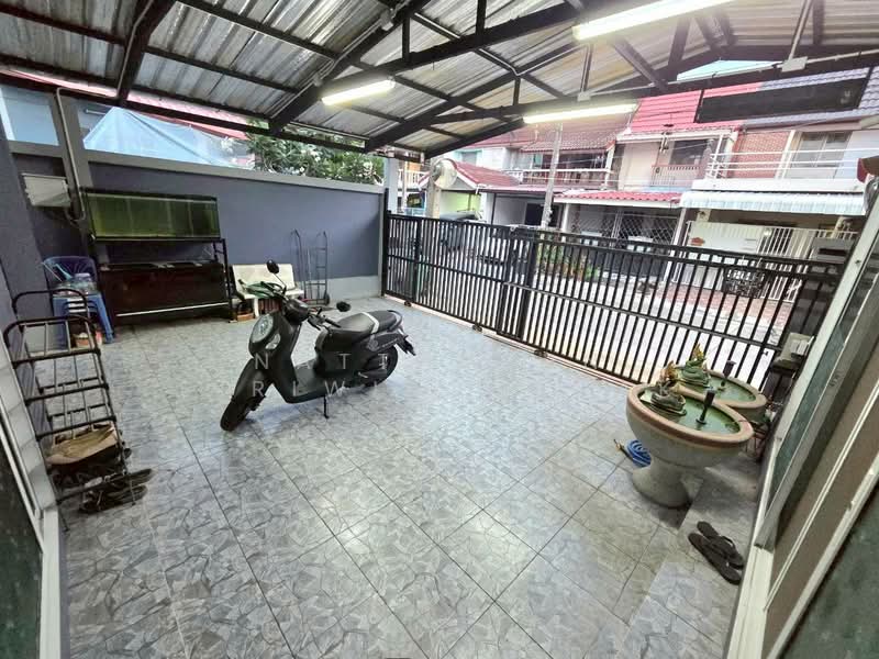 ปากเกร็ด, Nonthaburi, ติวานนท์, Bang Phut, Pak Kret, Nonthaburi, 6 Bedrooms, 200 sqm, Single Detached House For Sale, by Natthporn Siriwiboonsak, 500174146 - DDproperty.com