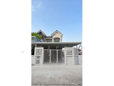 ขาย - ทาวน์โฮมหลังมุม ม.จิตรณรงค์ 21 ราคาดี ทำเลพุทธมณฑลสาย 4 เพียง 1.89 ล้าน!, กรุงเทพ