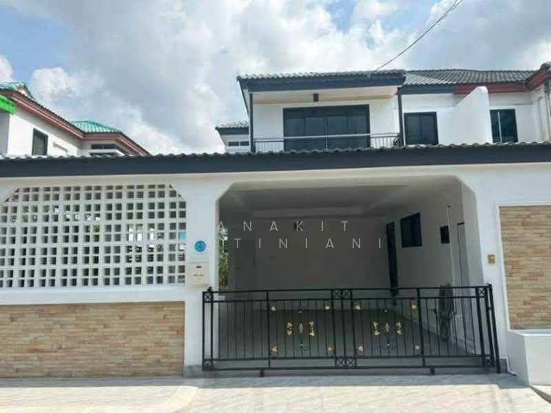 Jomtien Yacht Club 3 : จอมเทียนยอร์ชคลับ 3, ชลบุรี, ซอยนาจอมเทียน 8 ถนนสุขุมวิท, นาจอมเทียน, สัตหีบ, ชลบุรี, 320 ตร.ม., บ้านเดี่ยว ขาย, โดย Thanakit Martiniani, 500174154 - DDproperty.com